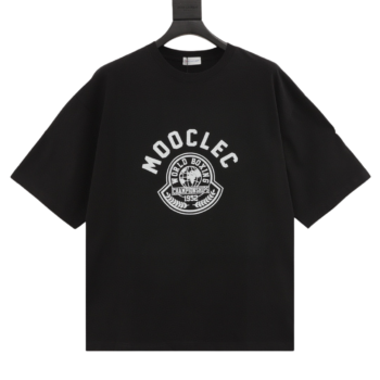 Moncler Classic Logo Print T-Shirt