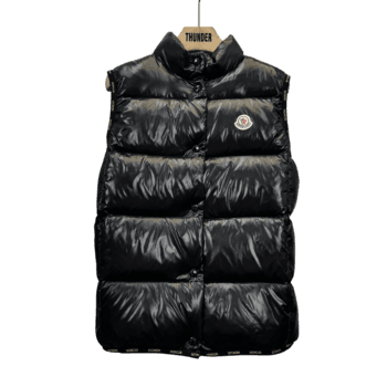 smanicato moncler